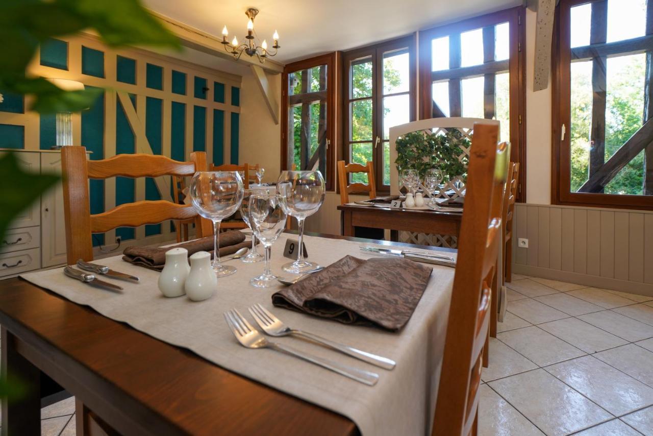 le saint Hubert Hotel Arcis-sur-Aube Bagian luar foto
