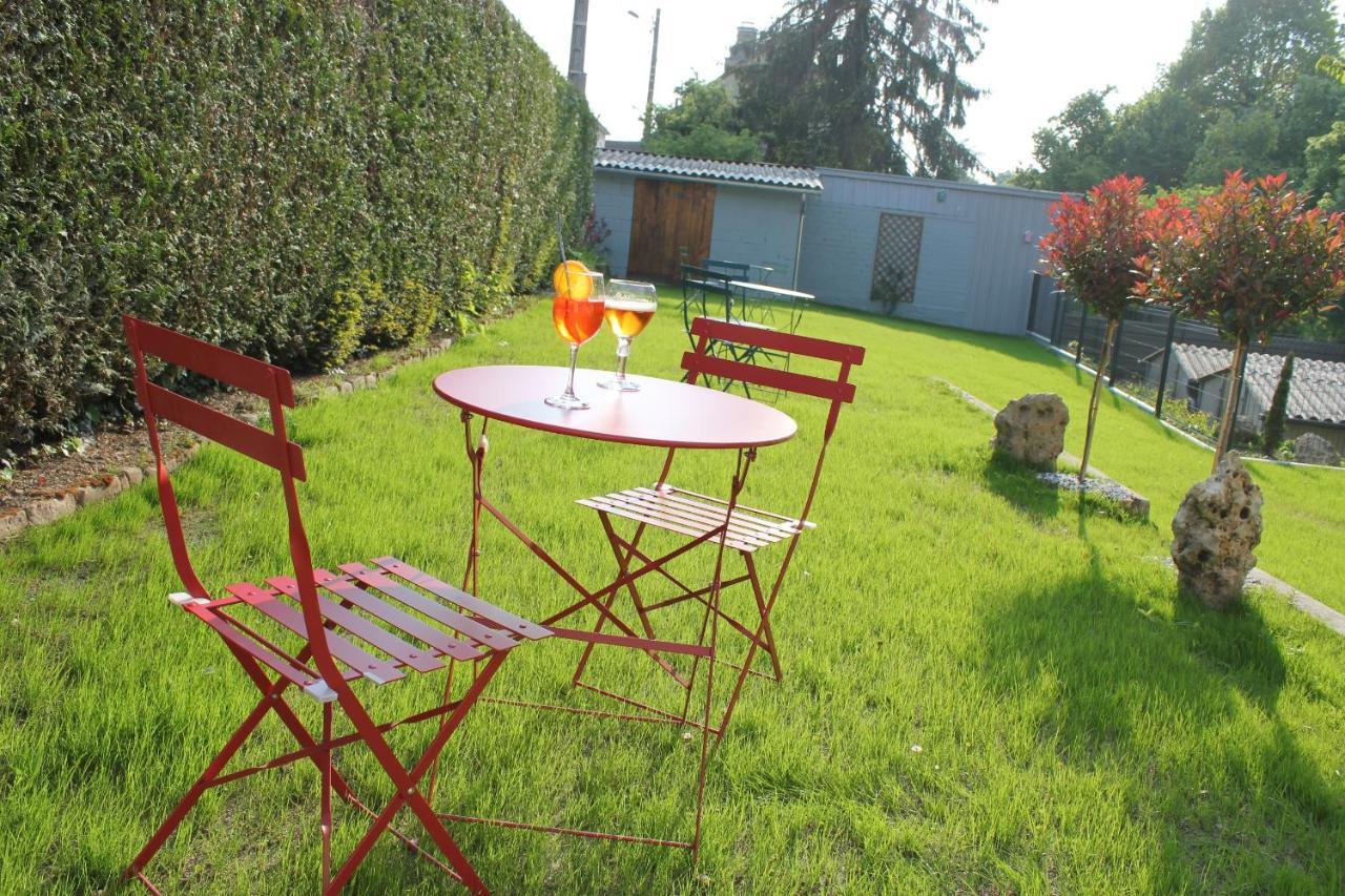 le saint Hubert Hotel Arcis-sur-Aube Bagian luar foto
