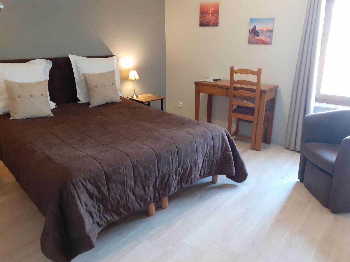 le saint Hubert Hotel Arcis-sur-Aube Bagian luar foto